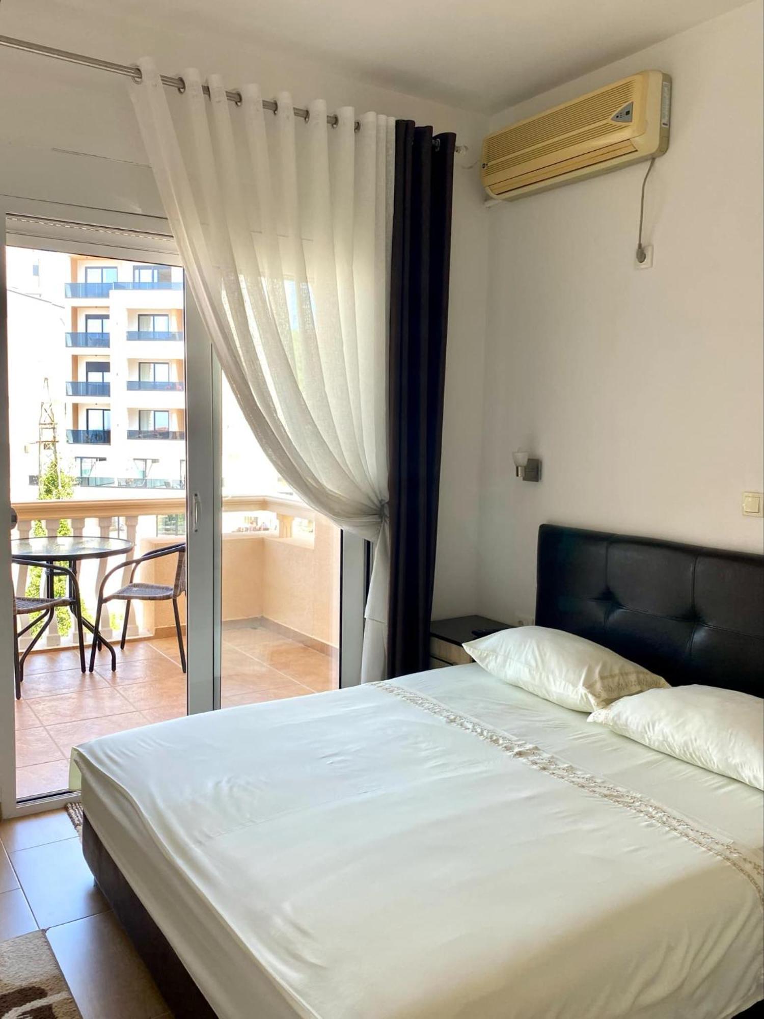Dragovoja Lux Apartments & Rooms 乌尔齐尼 外观 照片