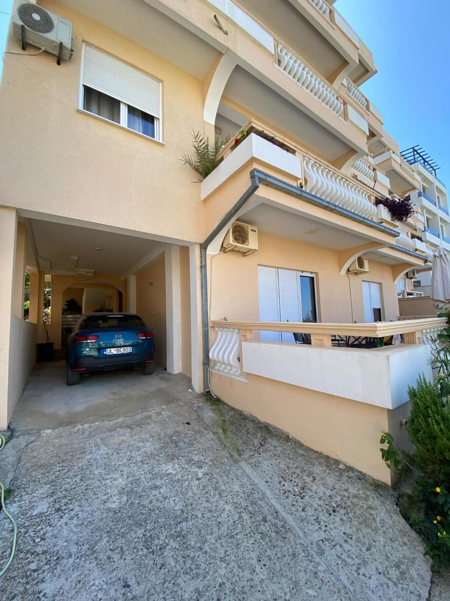 Dragovoja Lux Apartments & Rooms 乌尔齐尼 外观 照片