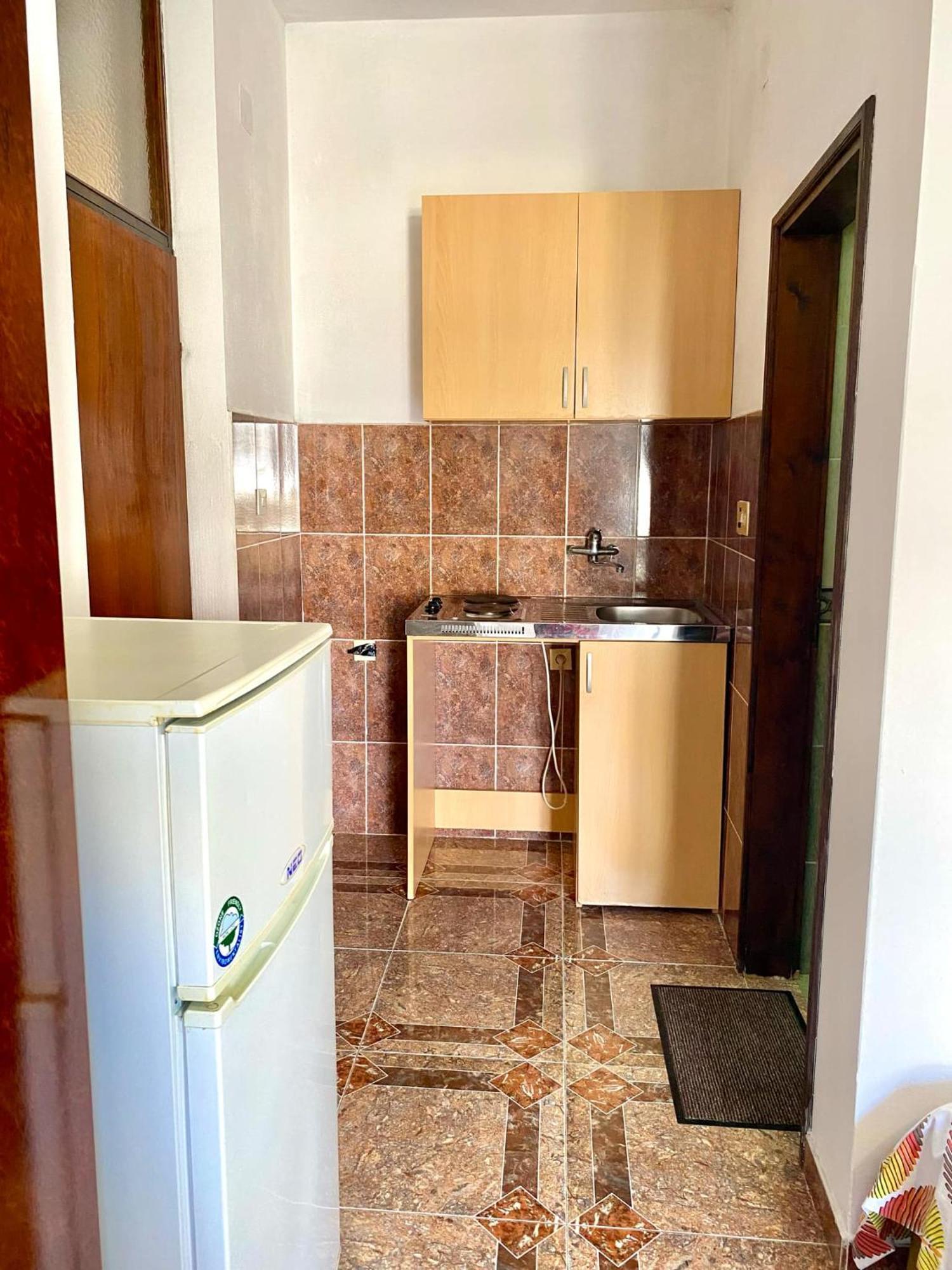 Dragovoja Lux Apartments & Rooms 乌尔齐尼 外观 照片