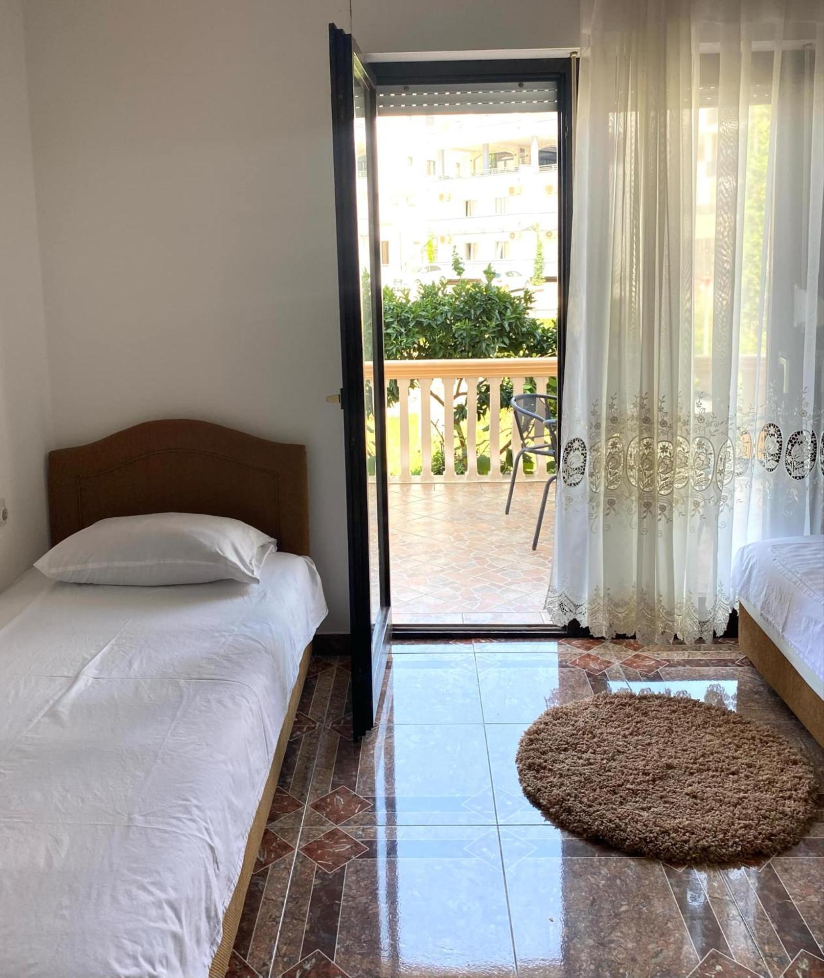 Dragovoja Lux Apartments & Rooms 乌尔齐尼 外观 照片