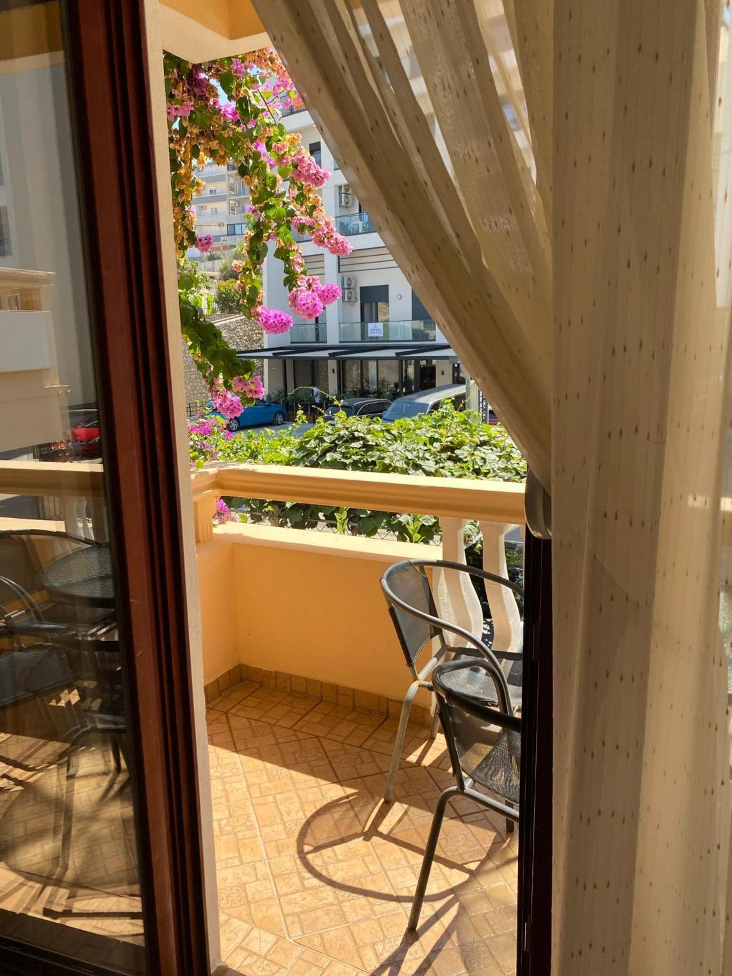 Dragovoja Lux Apartments & Rooms 乌尔齐尼 外观 照片