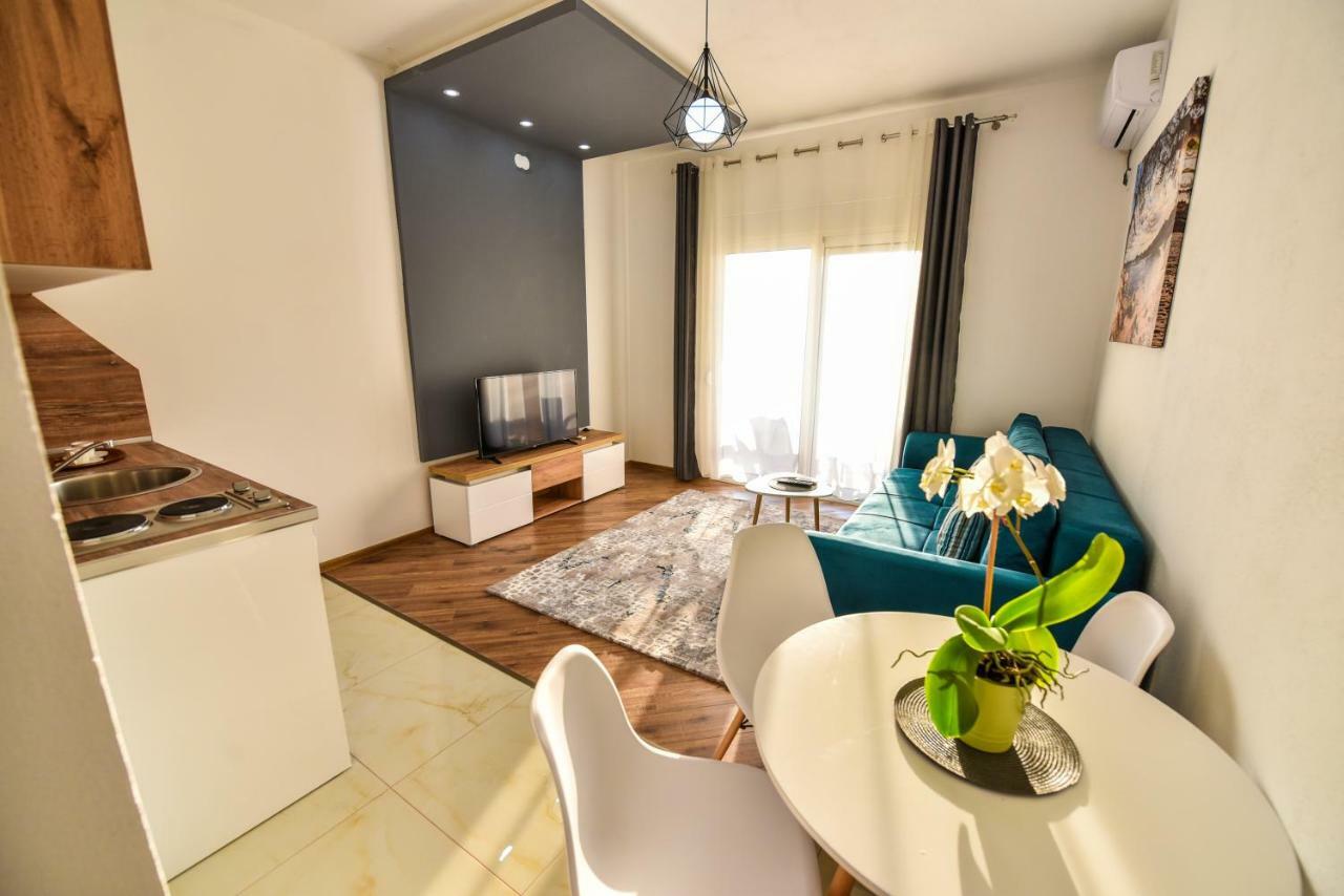 Dragovoja Lux Apartments & Rooms 乌尔齐尼 外观 照片
