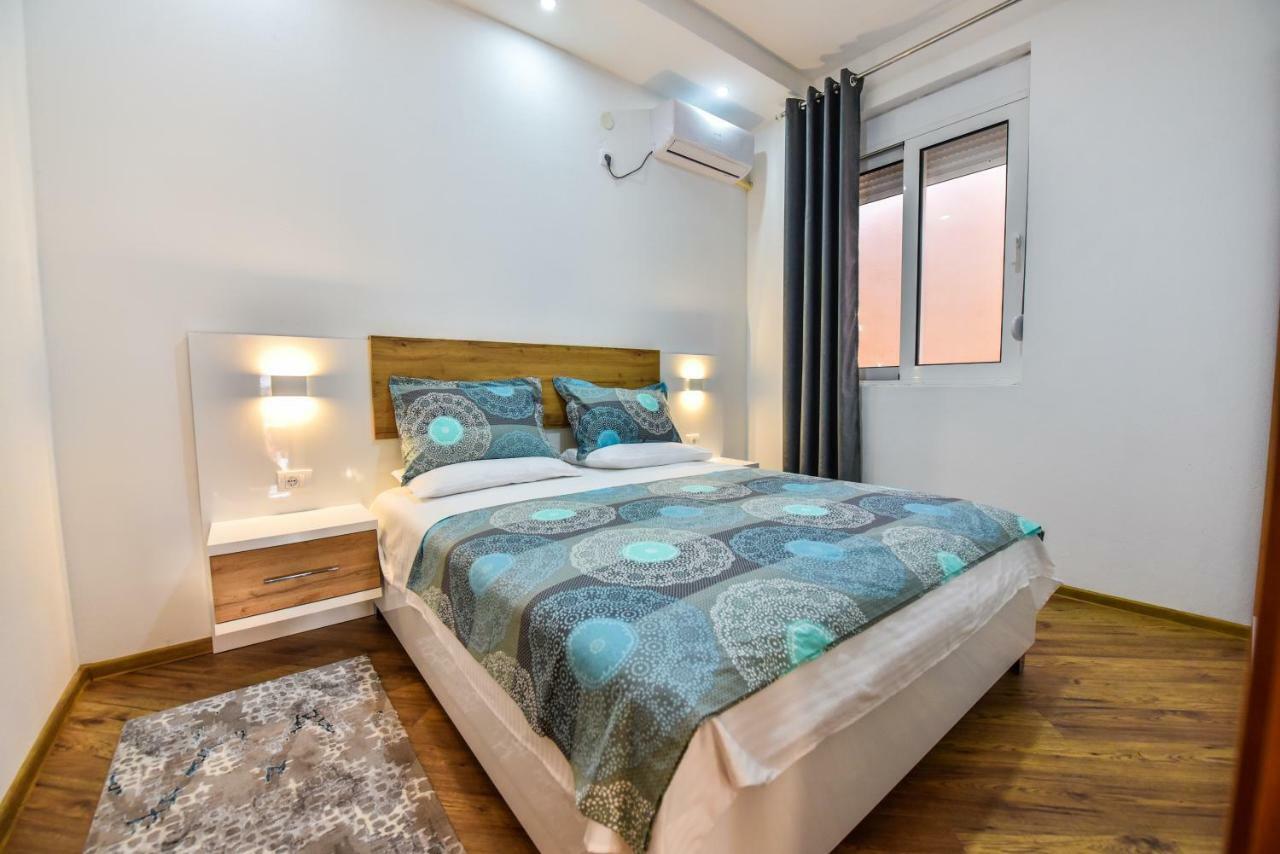 Dragovoja Lux Apartments & Rooms 乌尔齐尼 外观 照片