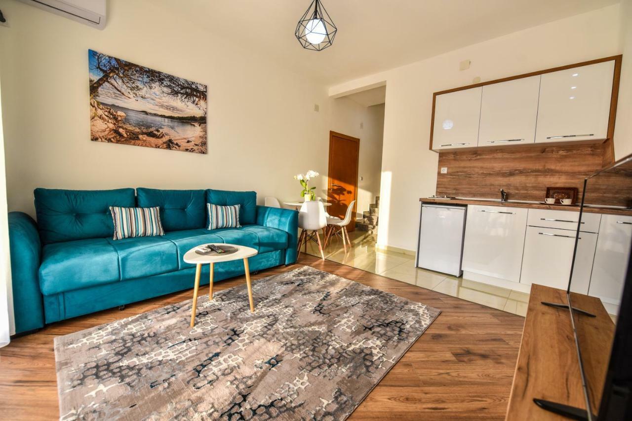 Dragovoja Lux Apartments & Rooms 乌尔齐尼 外观 照片