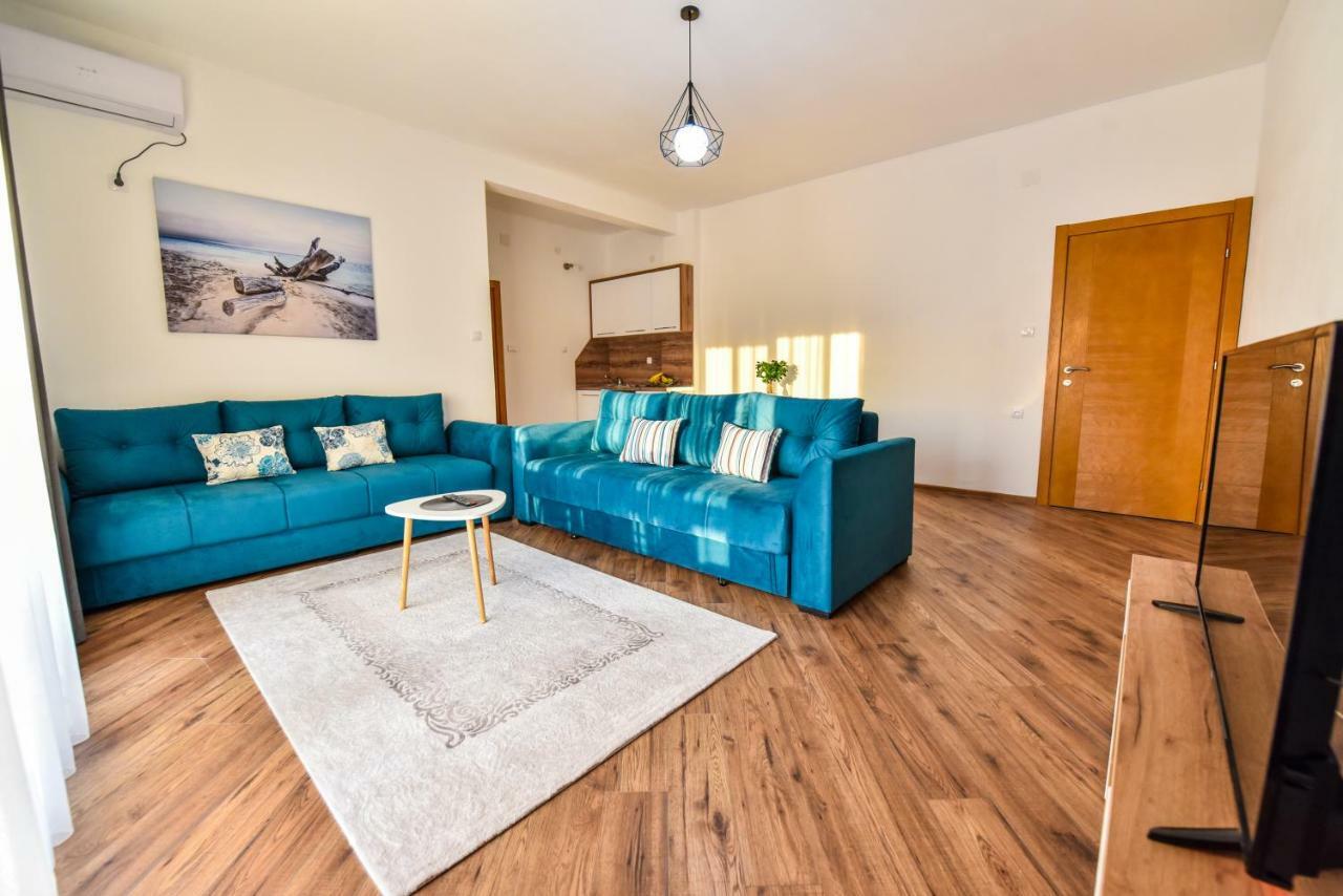 Dragovoja Lux Apartments & Rooms 乌尔齐尼 外观 照片