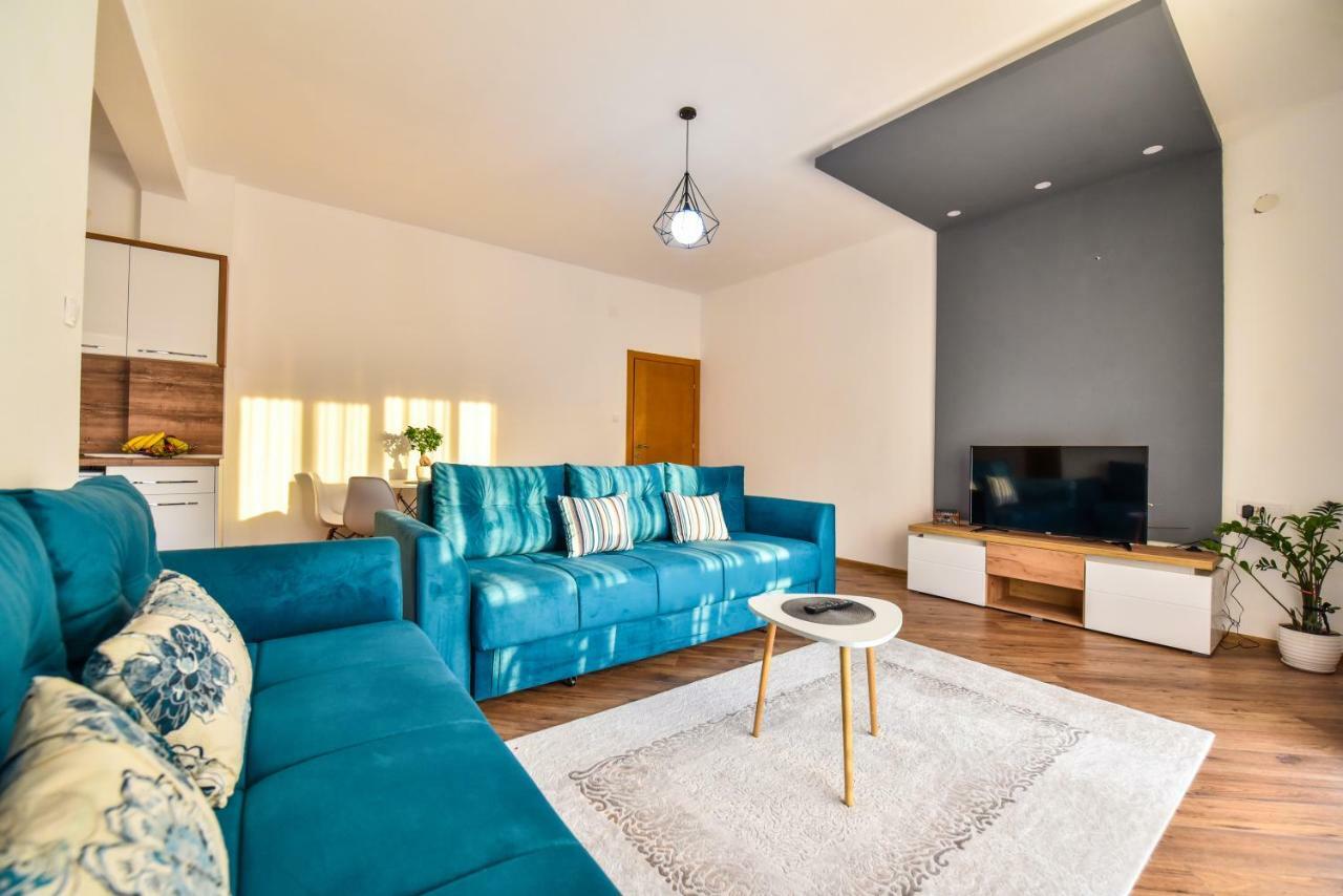 Dragovoja Lux Apartments & Rooms 乌尔齐尼 外观 照片