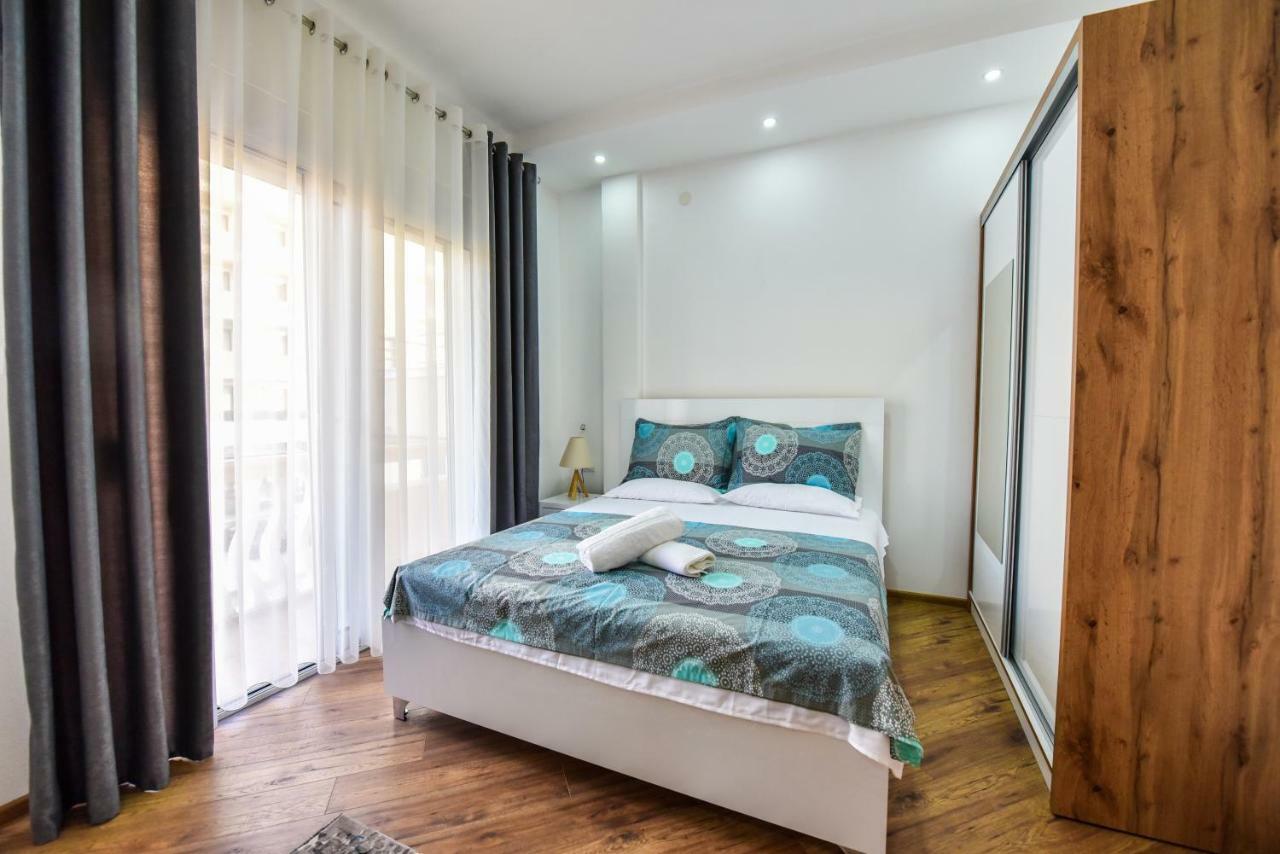 Dragovoja Lux Apartments & Rooms 乌尔齐尼 外观 照片
